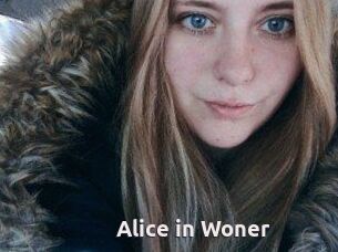 Alice_in_Woner