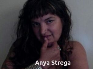 Anya_Strega