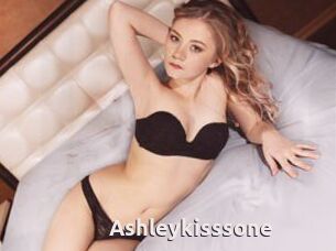 Ashleykisssone