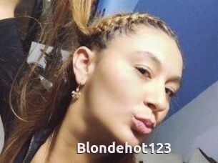 Blondehot123