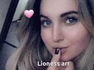 Lioness_arr