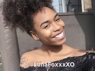 LunaFoxxxXO