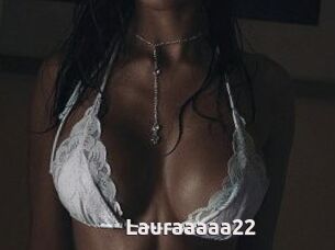 Lauraaaaa22