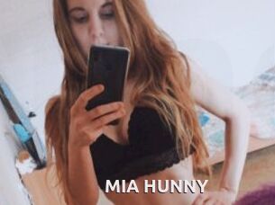 MIA_HUNNY