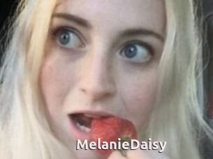 Melanie_Daisy