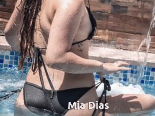 Mia_Dias