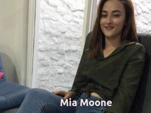 Mia_Moone