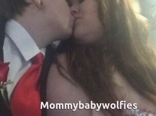 Mommybabywolfies