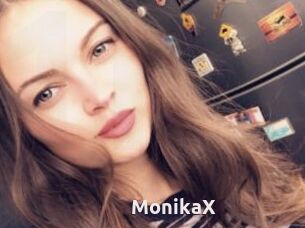 MonikaX