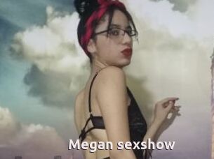 Megan_sexshow