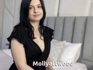 Mollyattwood