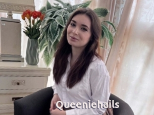 Queeniehails