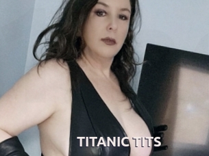 TITANIC_TITS